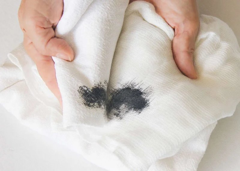 Quick Ways to Remove Ink Stains From Cotton and Linen
