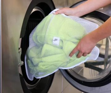 How to Wash Hoodies With Fleece Lining Safely