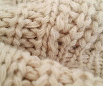 How to Effectively Remove Coffee Stains from Wool Sweaters