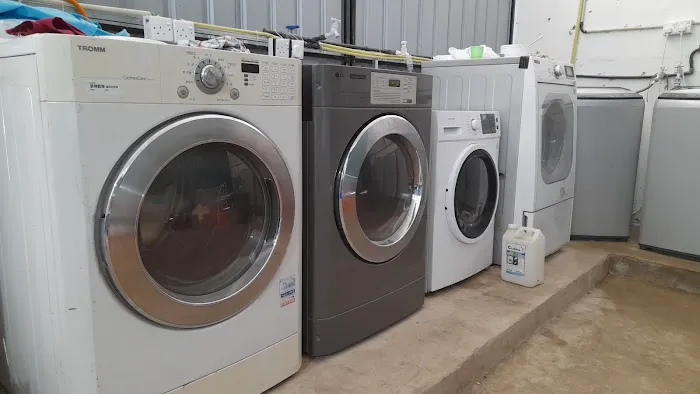 Colombo Cleaners Picture 4