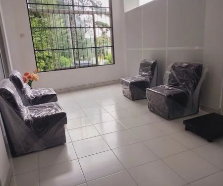 Spin and Shine Laundry