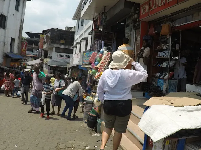 Saman cleaners Picture 3