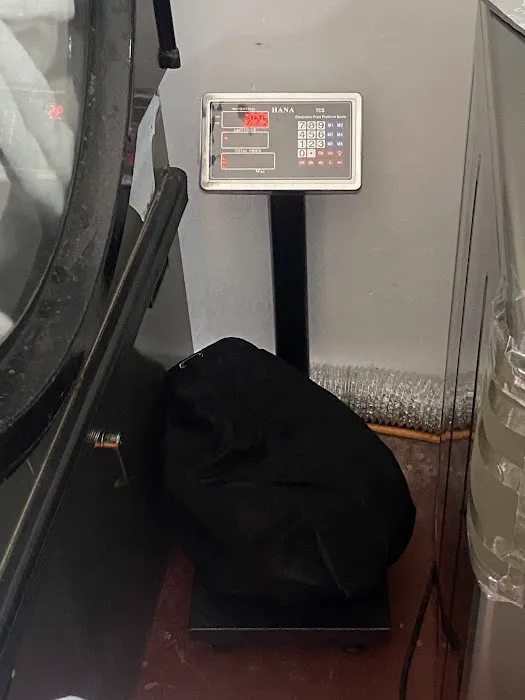 Wash Hub Professional Laundry Service Picture 10