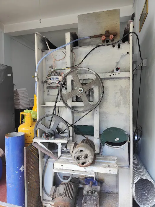 Wash Hub Professional Laundry Service Picture 7