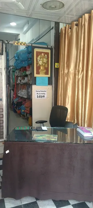 FASHION DRY CLEAN - LAUNDRY MART Picture 4