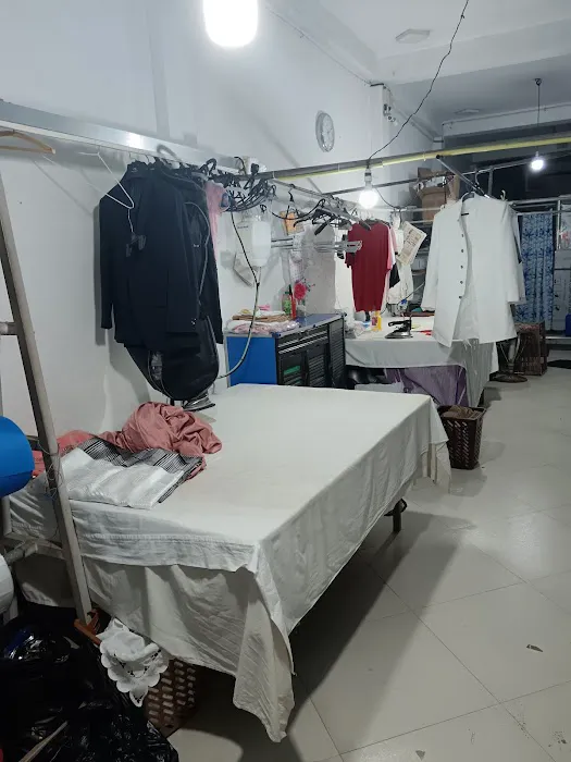 FASHION DRY CLEAN - LAUNDRY MART Picture 10