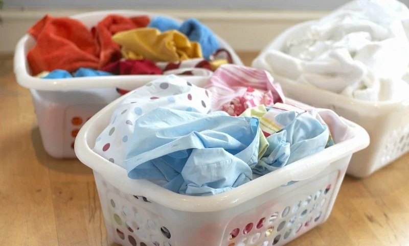 What’s the Best Way to Sort Laundry to Avoid Color Bleeding