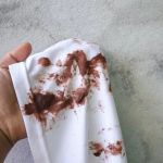 How to Remove Chocolate Stains From Polyester Pants
