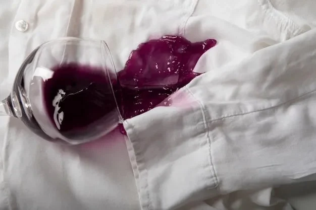 How to Remove Red Wine Stains From White Cotton Shirts
