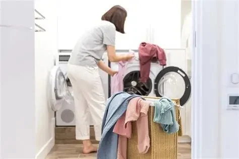 How to Wash Clothes Without Causing Static Electricity | Tips and Techniques