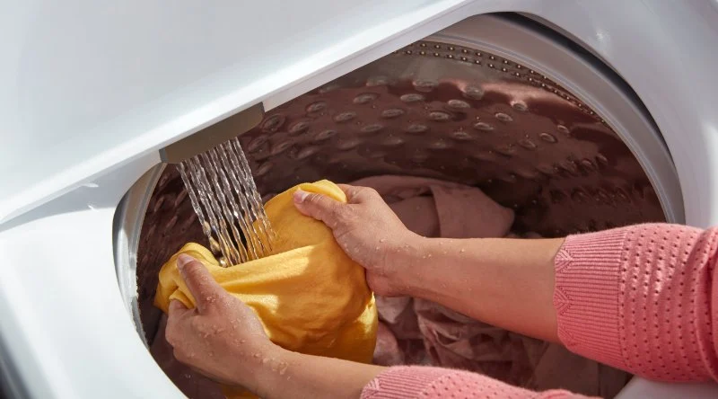 How to Wash Workout Clothes Without Retaining Smell