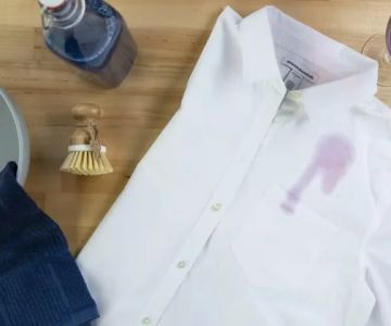 Quick Ideas to Remove Red Wine Stains From Cotton Shirts