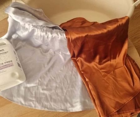 Best Practices for Washing Silk Blouses Without Damage