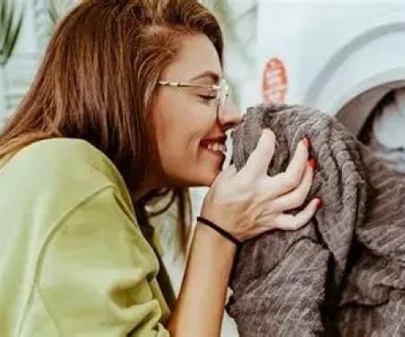 What Should You Do When Clothes Smell Like Sweat After Washing: Effective Solutions