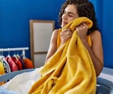 What’s the Best Way to Wash Clothes for Sensitive Skin