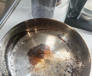 What’s the Best Way to Remove Food Stains Quickly