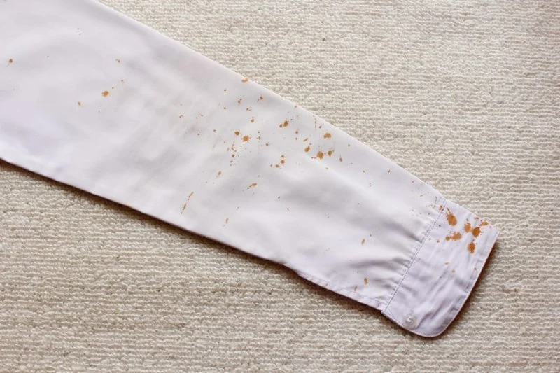 How to Remove Rust Stains from Fabric Safely and Effectively