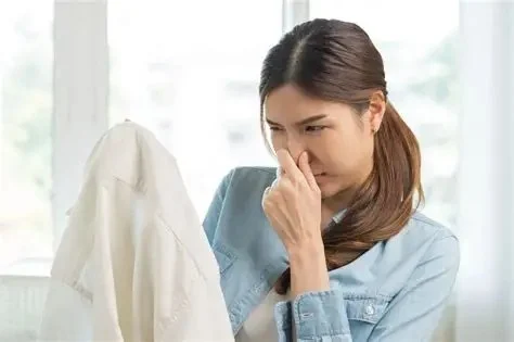 Why Your Clothes Lose That Fresh Smell Quickly and How to Fix It