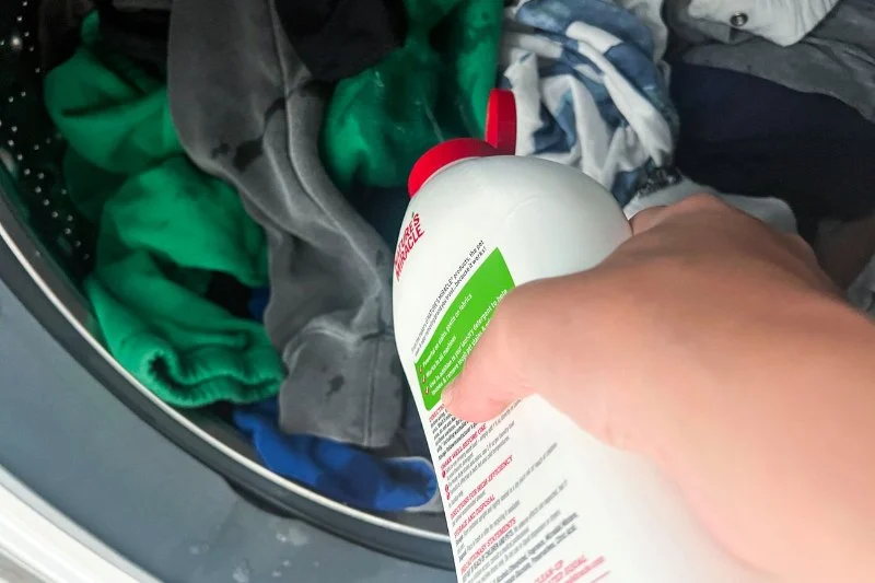 How to Get Rid of Bad Odor from Laundry Naturally and Effectively